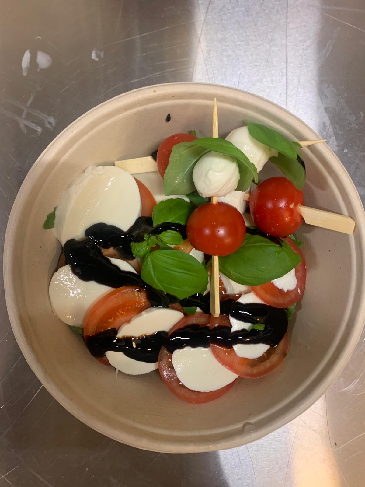 Tomaten & Mozzarellascheiben